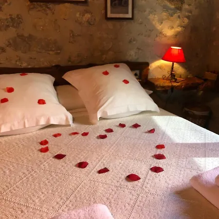 Hétvégi ház Rustic Oh, Casa Completa Chert