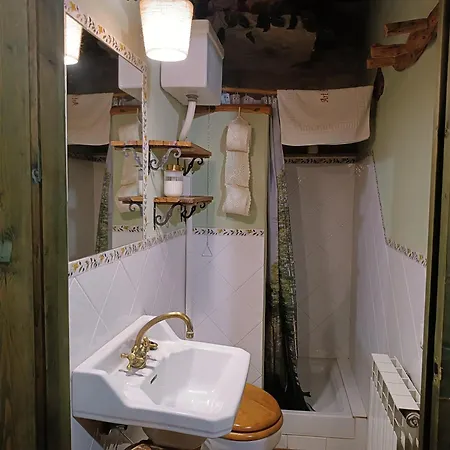 Rustic Oh, Casa Completa