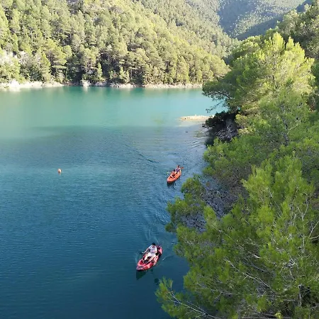 Rustic Oh, Casa Grupos * Chert