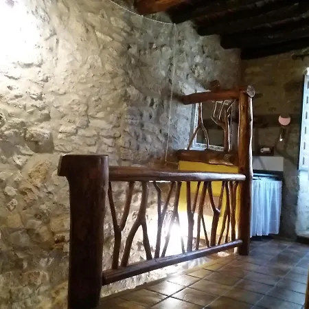 Rustic Oh, Casa Grupos Lantställe