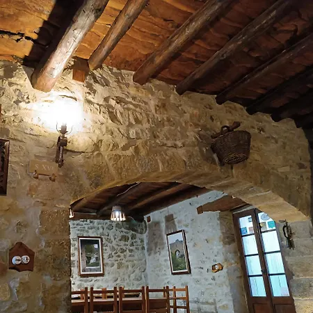 Rustic Oh, Casa Grupos *