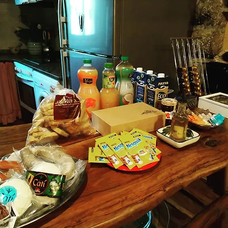 Rustic Oh, Casa Grupos