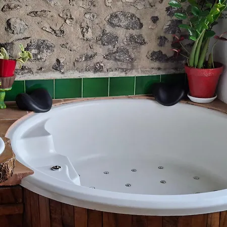 Casa Rustic Oh * Chert